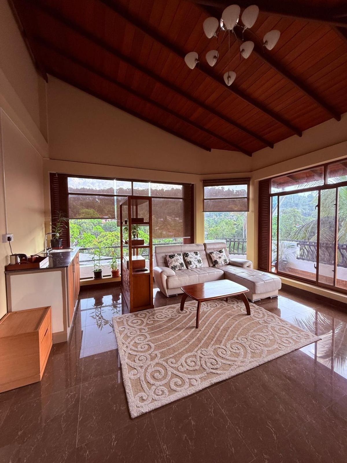 Resident View Homestay Kandy Luaran gambar